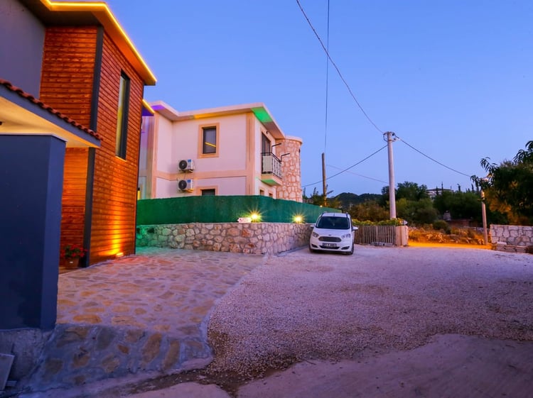 Kiralik-yazlik-villa-villa şimşek 2 (49).jpg