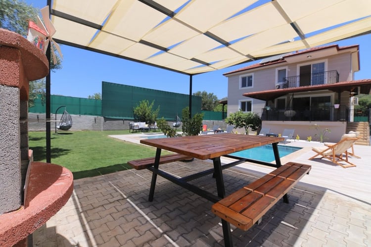 1kiralik-yazlik-villa-villa-big-house- (12).jpeg