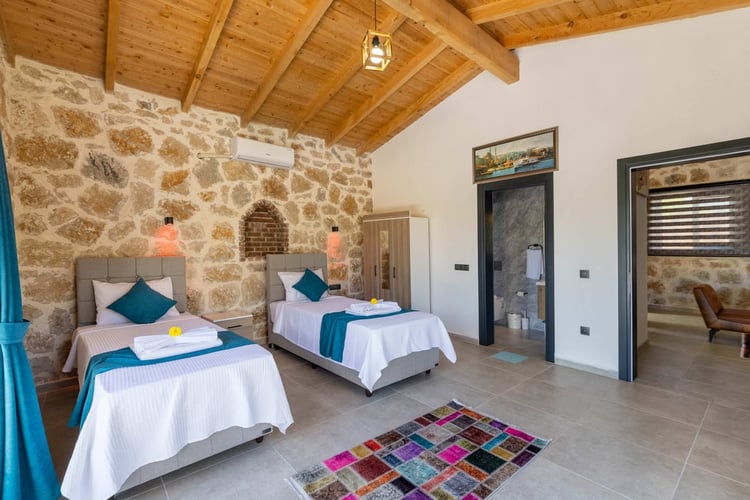 1yazlik-kiralik-villa-villa-desiderio (31).jpg