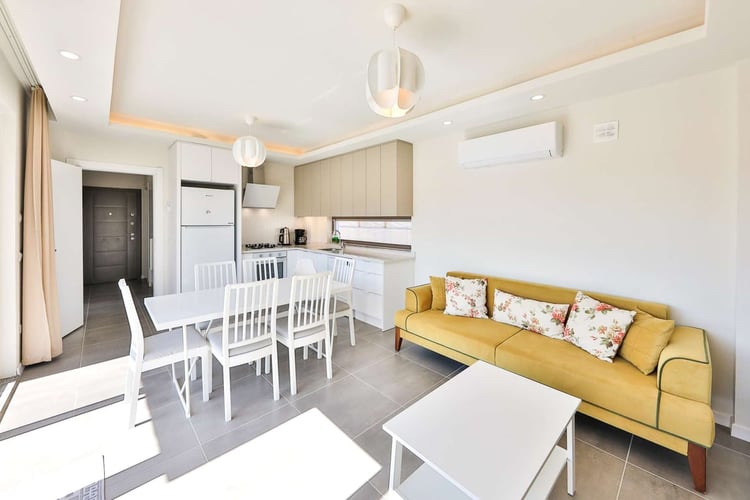 1kiralik-jakuzili-villa-yazlik-villa-serenty-kas (24).jpg