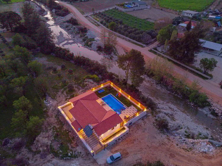 1kiralik-yazlik-villa-villa-valley- (1).jpg