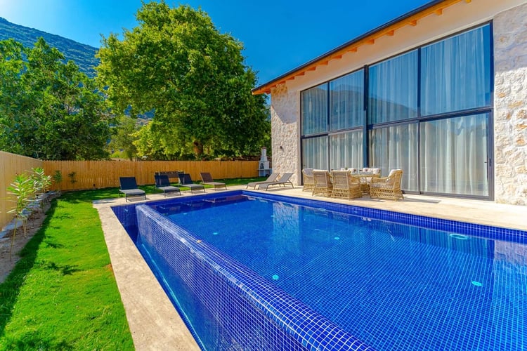 1kiralik-yazlik-villa-villa-orion (7).jpg