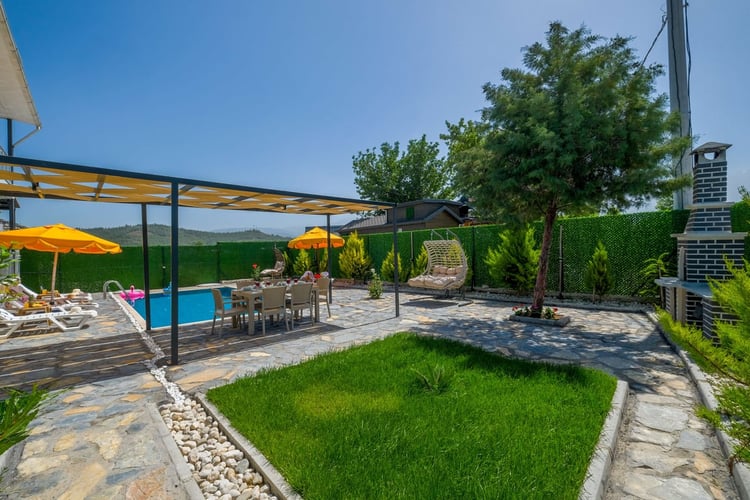 1kiralik-yazlik-villa-villa-atalar-2 (8).jpg