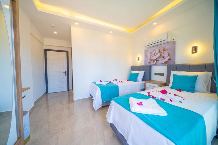 1kiralik-tatil-villasi-villa-blue-moon (30).jpg