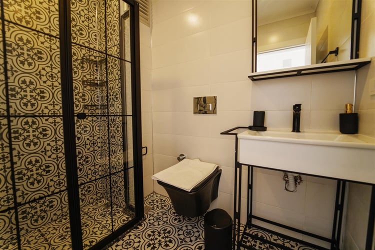 kiralik-yazlik-villa-villa-kayra-konak-1-red- (35).jpg