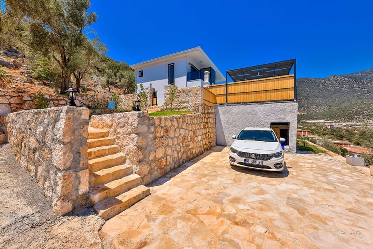 1kiralik-deniz-manzarali-villa-villa-simurg- (3).jpg