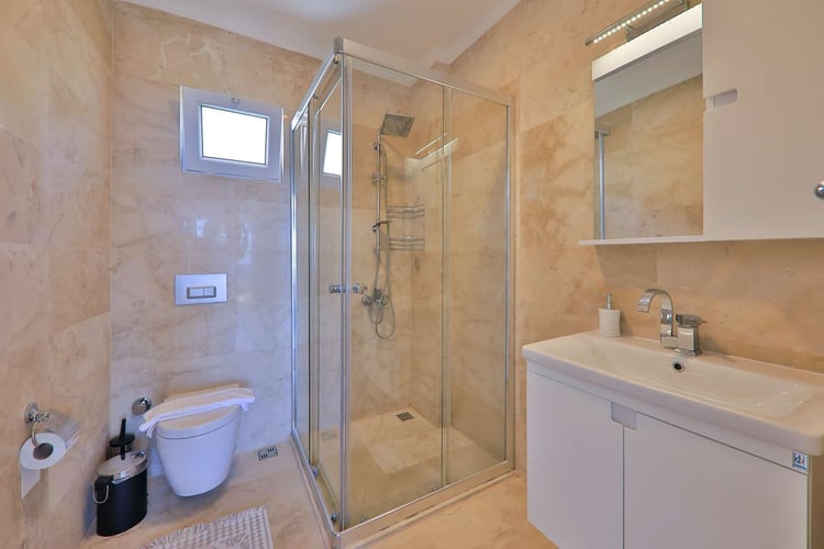 1kiralik-tatil-villasi-villa-esma (29).jpg