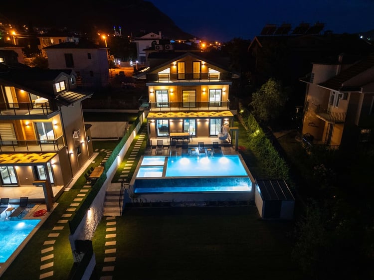1kiralik-yazlik-villa-villa-azure-luxe (6).jpg