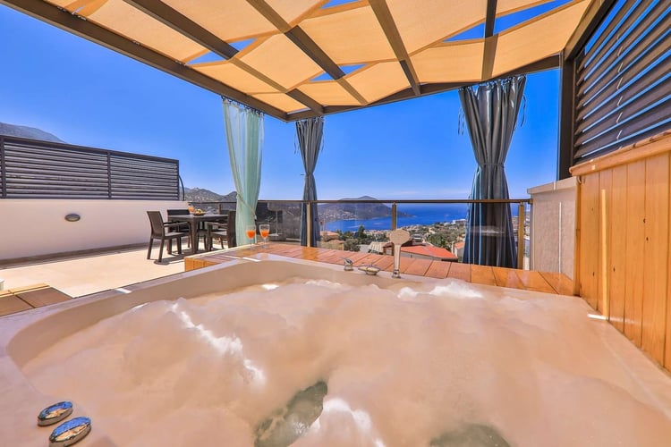 1kiralik-tatil-villasi-villa-esma (36).jpg