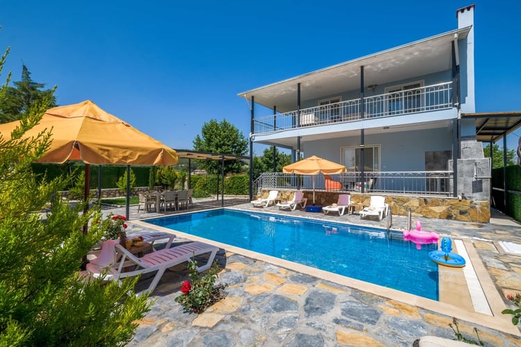 1kiralik-yazlik-villa-villa-atalar-2 (9).jpg