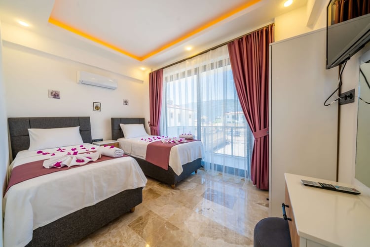 1kiralik-yazlik-villa-villa-yaz-rüzgari (19).jpg