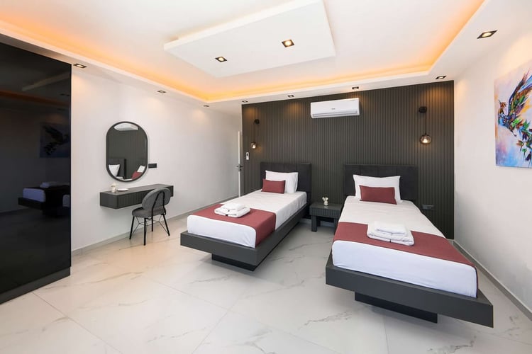 1kiralik-deniz-manzarali-villa-villa-simurg- (46).jpg