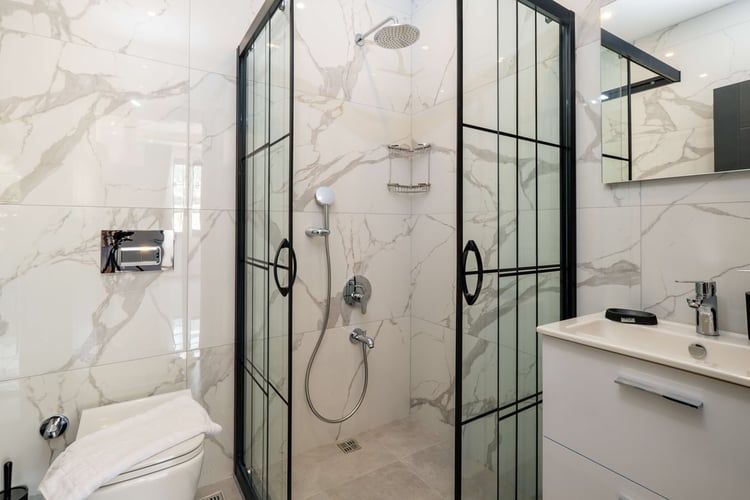 1kiralik-jakuzili-villa-villa-goldan-uno- (46).jpg