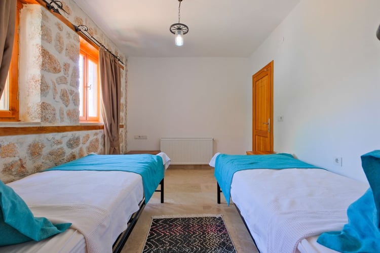 Kiralik-yazlik-villa-villa nazlı (14).jpg