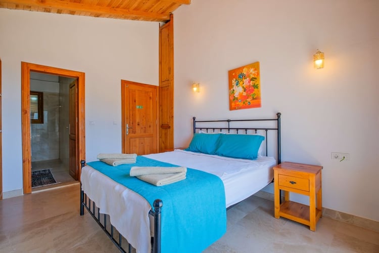 Kiralik-yazlik-villa-villa nazlı (20).jpg