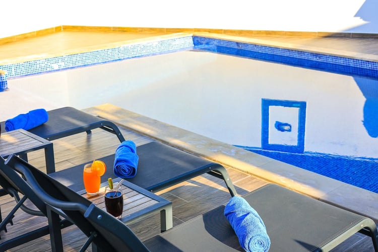 kiralik-jakuzili-villa-villa-kavun-duo- (15).jpg