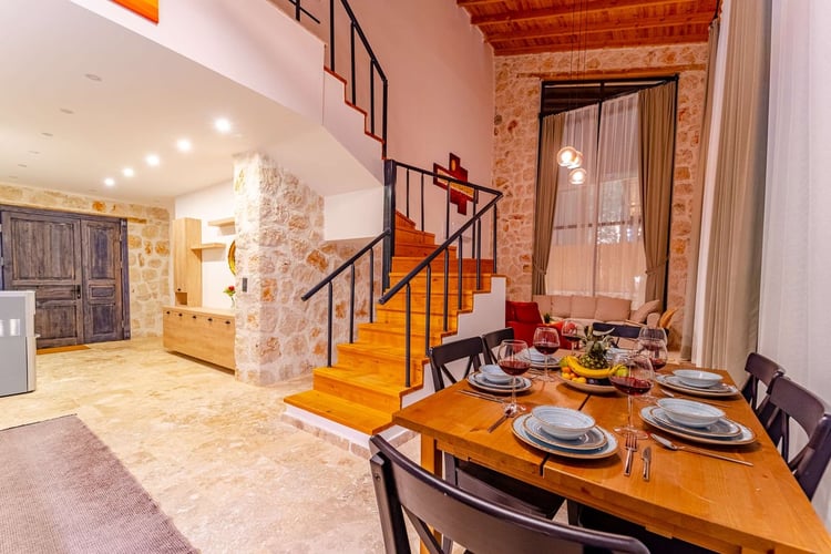 1kiralik-yazlik-villa-villa-orion (14).jpg