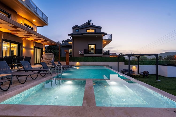 1kiralik-yazlik-tatil-villasi-villa-maison (12).jpg