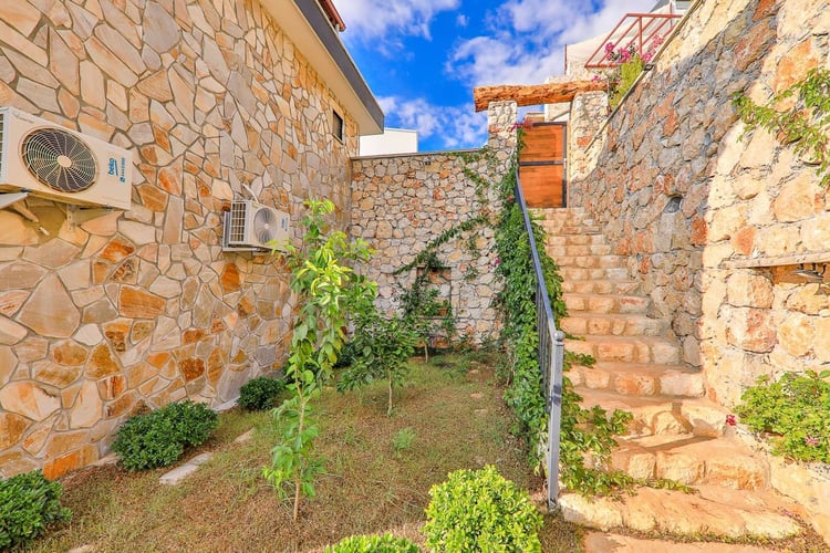 1kiralik-yazlik-villa-villa-blue-star- (16).jpg