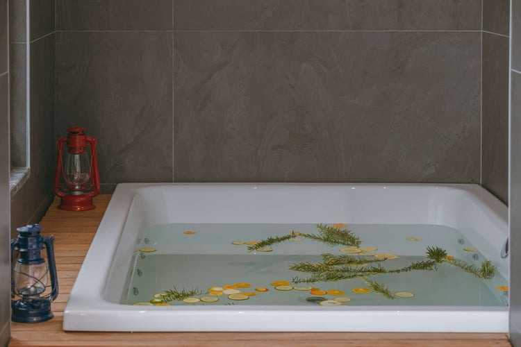 1kiralik-yazlik-villa-villa-aysa (31).jpg