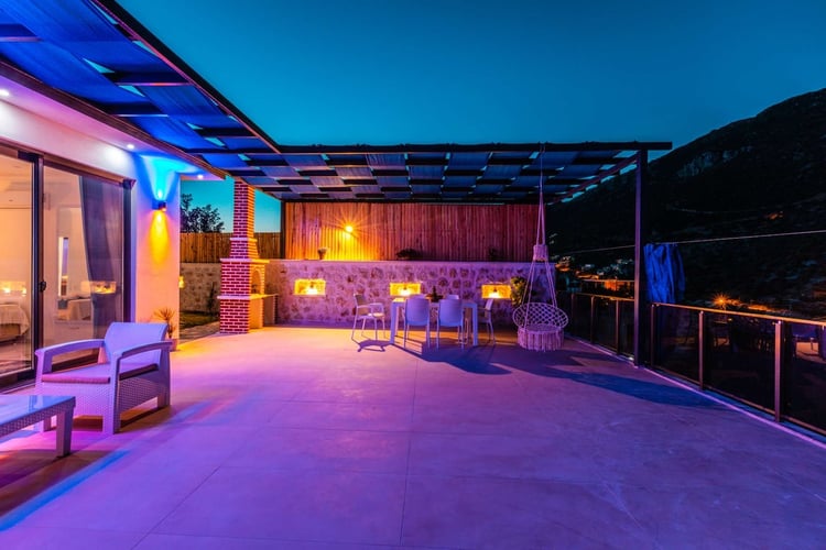 25 kiralik-yazlik-villa-villa gülfidan (4).jpg