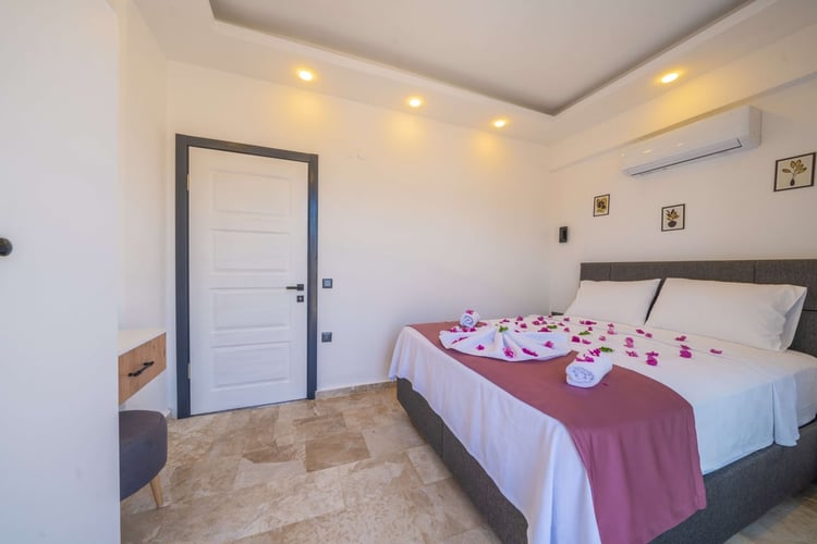 1kiralik-yazlik-villa-villa-yaz-rüzgari (17).jpg