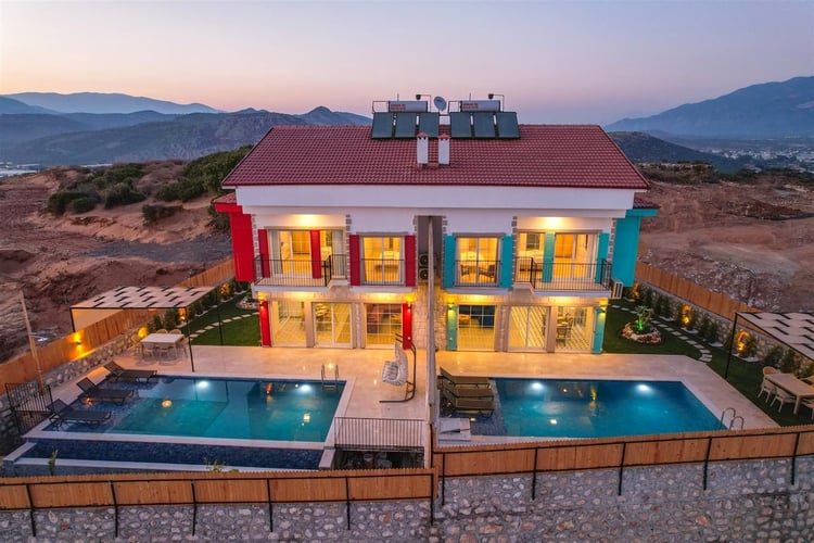 kiralik-yazlik-villa-villa-kayra-konak-1-red- (1).jpg