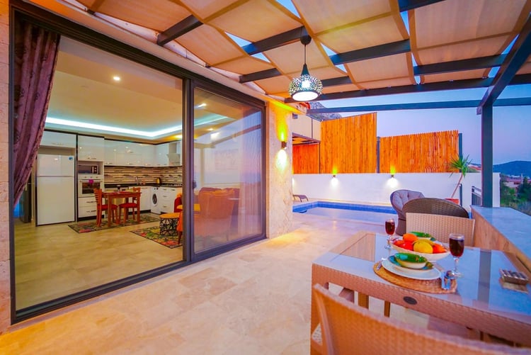 1yazlik-tatil-villasi-villa-reis- (9).jpg