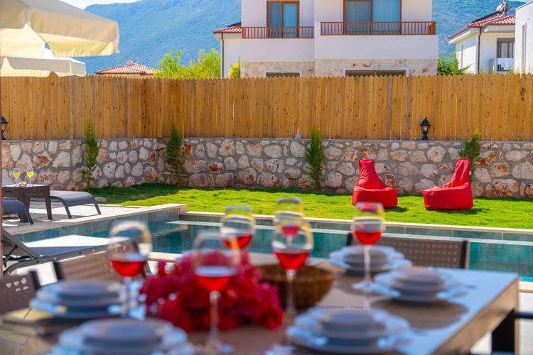 1kiralik-tatil-villasi-villa-blue-moon (16).jpg