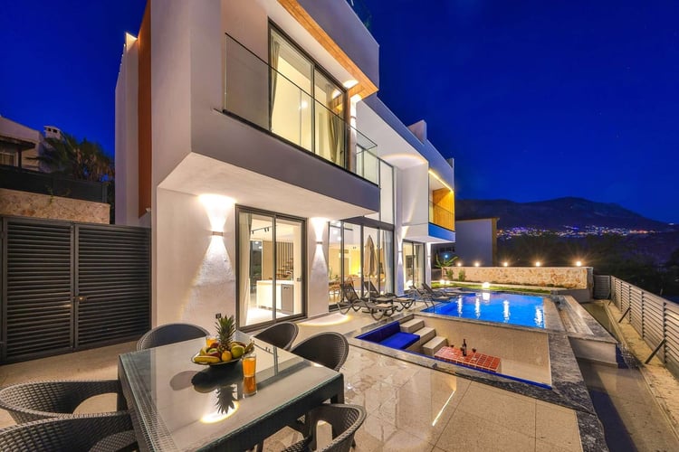 1kiralik-yazlik-villa-villa-barlas- (17).jpg