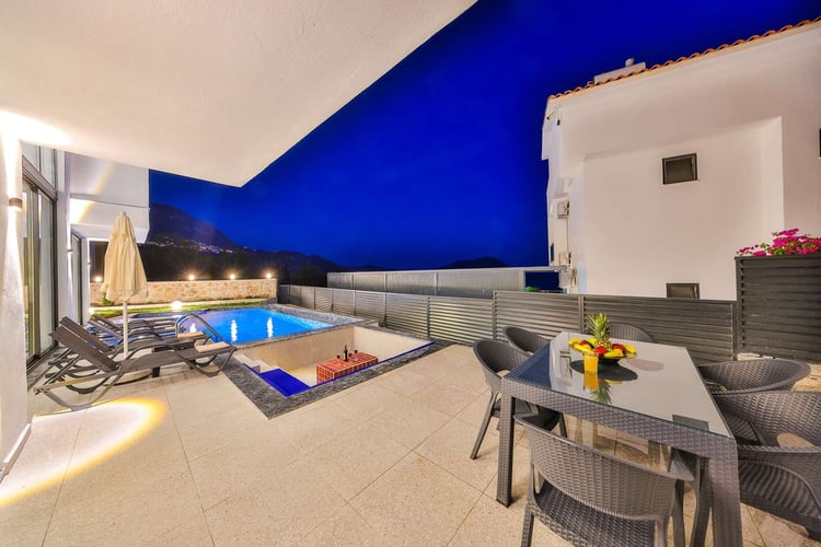 1kiralik-yazlik-villa-villa-barlas- (19).jpg