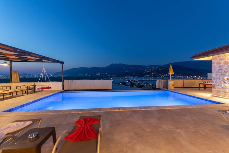 Kiralik-yazlik-villa-villa Esyada (11).jpg