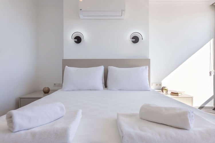 1kiralik-yazlik-villa-villa-liya (16).jpg