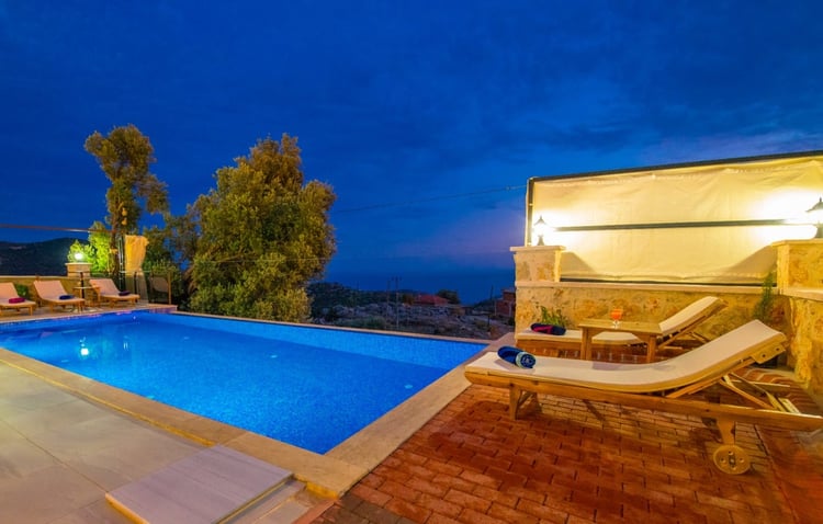 Kiralik-yazlik-villa-villa güçlü (1).jpeg