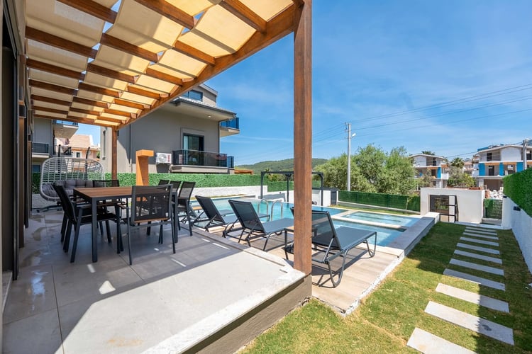 1kiralik-yazlik-tatil-villasi-villa-maison (22).jpg