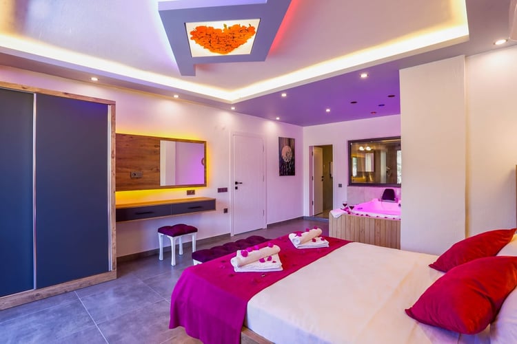 Kiralik-yazlik-villa-villa şimşek 2 (30).jpg