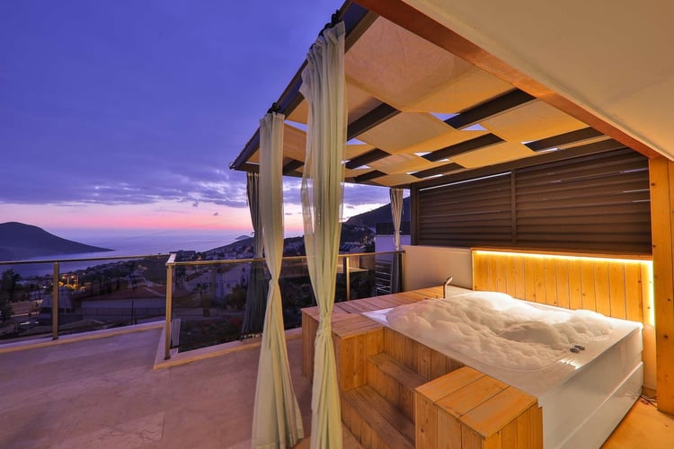 1kiralik-tatil-villasi-villa-esma (42).jpg