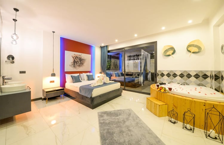 1kiralik-yazlik-tatil-villasi-villa-lavinya (17).jpg