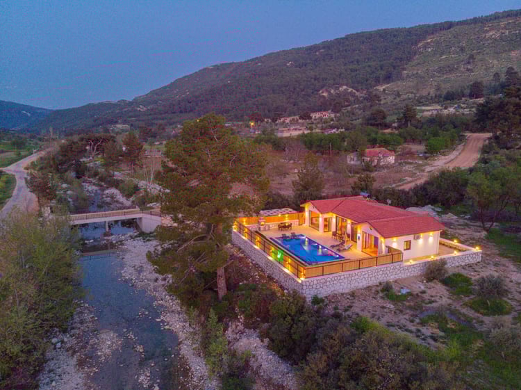 1kiralik-yazlik-villa-villa-valley- (2).jpg