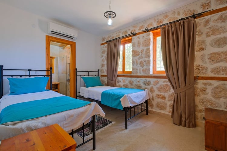 Kiralik-yazlik-villa-villa nazlı (12).jpg