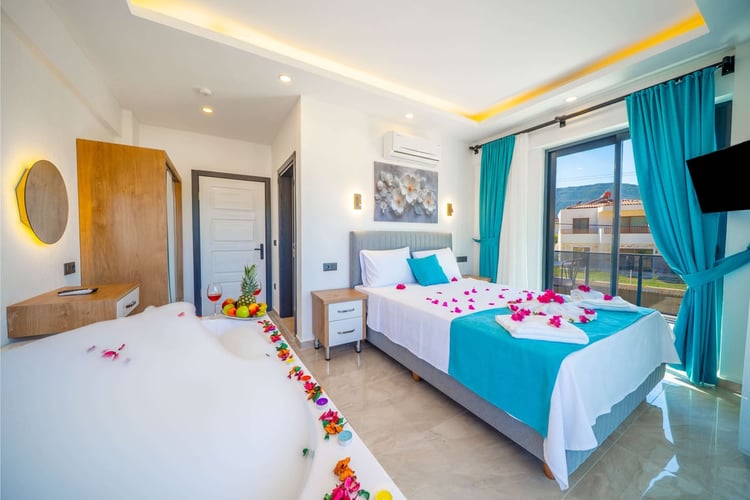 1kiralik-tatil-villasi-villa-blue-moon (39).jpg