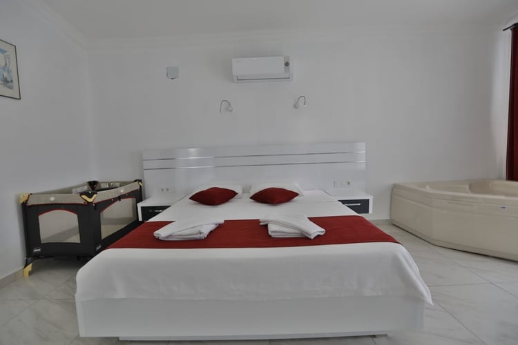 1yazlik-tatil-villasi-villa-seher (19).jpeg