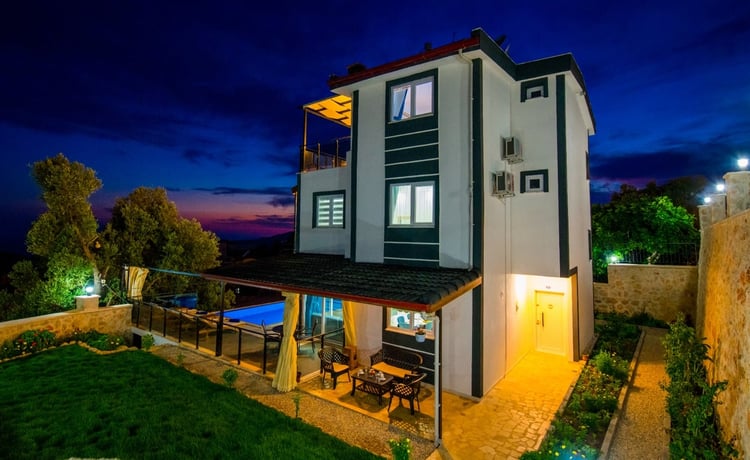 Kiralik-yazlik-villa-villa güçlü (20).jpeg