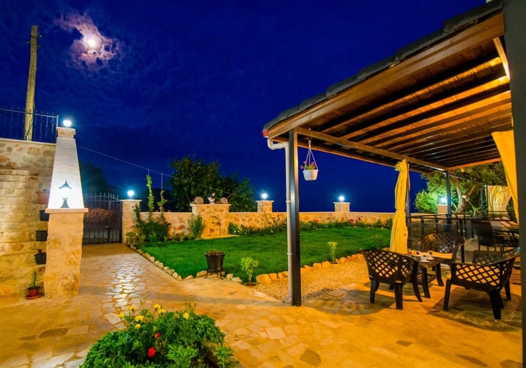 Kiralik-yazlik-villa-villa güçlü (23).jpeg