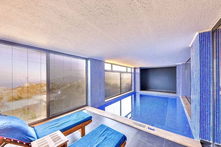 1kiralik-isitmali-havuzlu-villa-villa-kardelen- (28).jpg