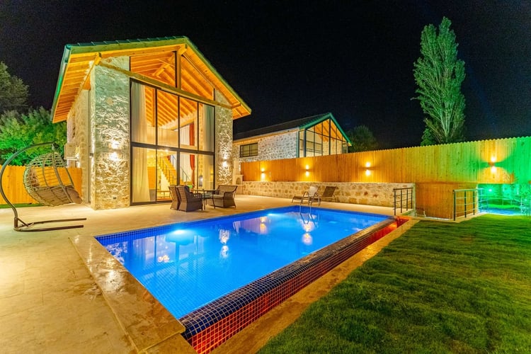 2 (1)kiralik-balayi-villasi-villa-vega.jpg