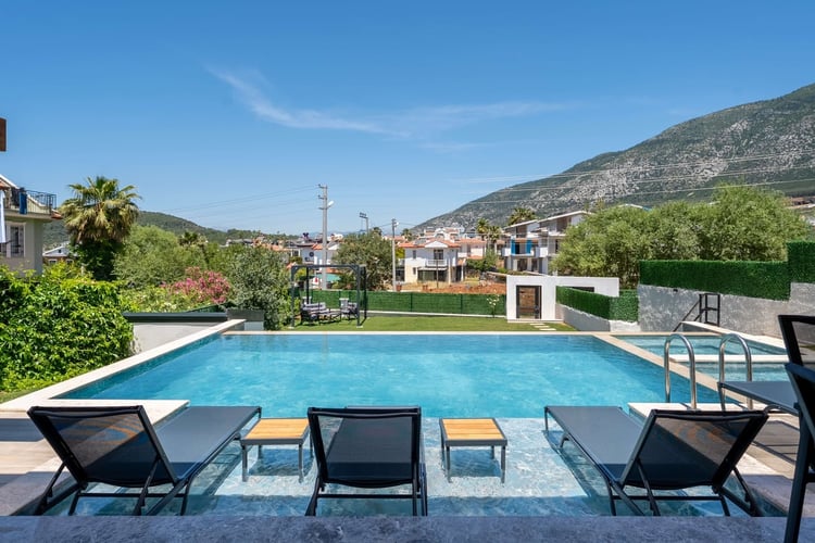 1kiralik-yazlik-villa-villa-azure-luxe (24).jpg