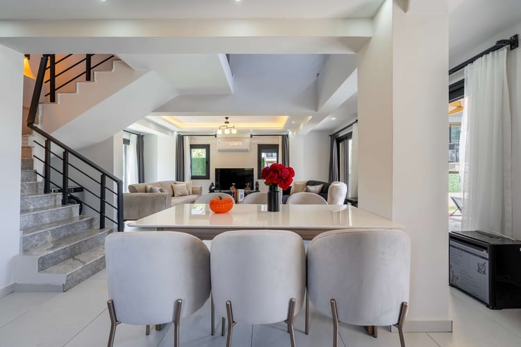 1kiralik-yazlik-tatil-villasi-villa-maison (27).jpg