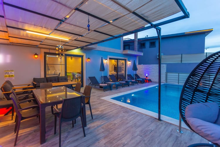 Kiralik-yazlik-villa-villa şimşek 1 (34).jpg