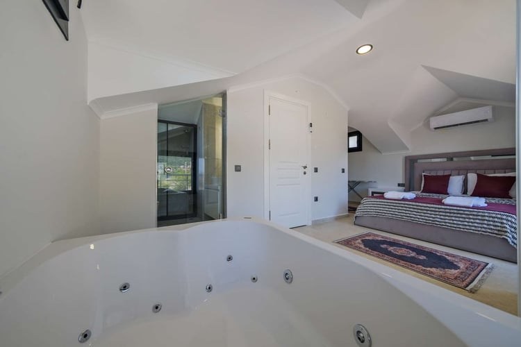 yazlik-kiralik- tatil-villa-villa-lara-3- (42).jpg